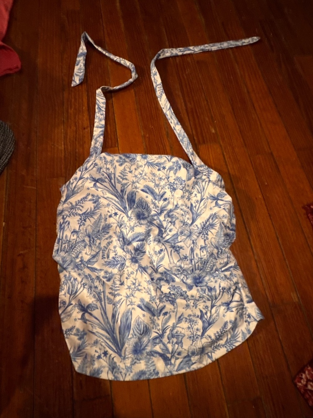 Blue and white floral halter camisole tank top with adjustable neck ties. Soft,